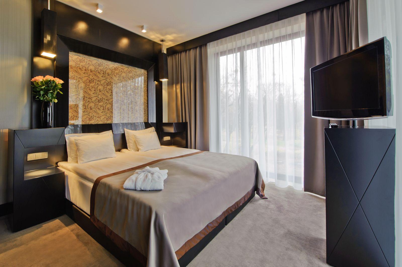 Platinum Palace Boutique Hotel & Spa Wroclaw Dış mekan fotoğraf A room at the hotel
